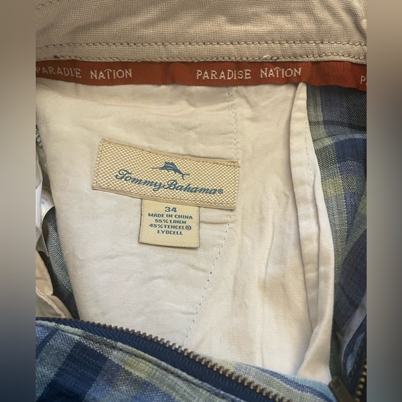 Tommy Bahama Men’s Shorts. Waist size is 34” Multi Colored Pattern Design. - Picture 6 of 6